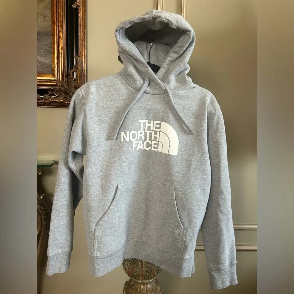 The North Face Gray Logo Hoodie Pullover Fleece Streetwear Athleisure Medium